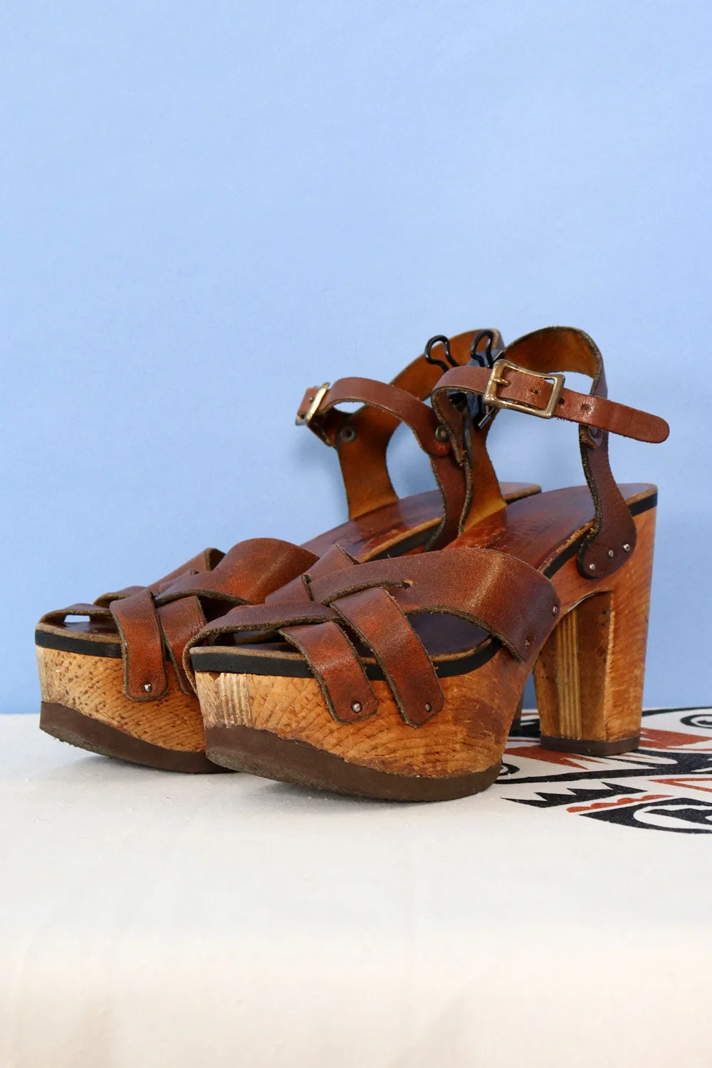 1970s Leapin' Lizards Leather and Wood Platforms 8-8.5