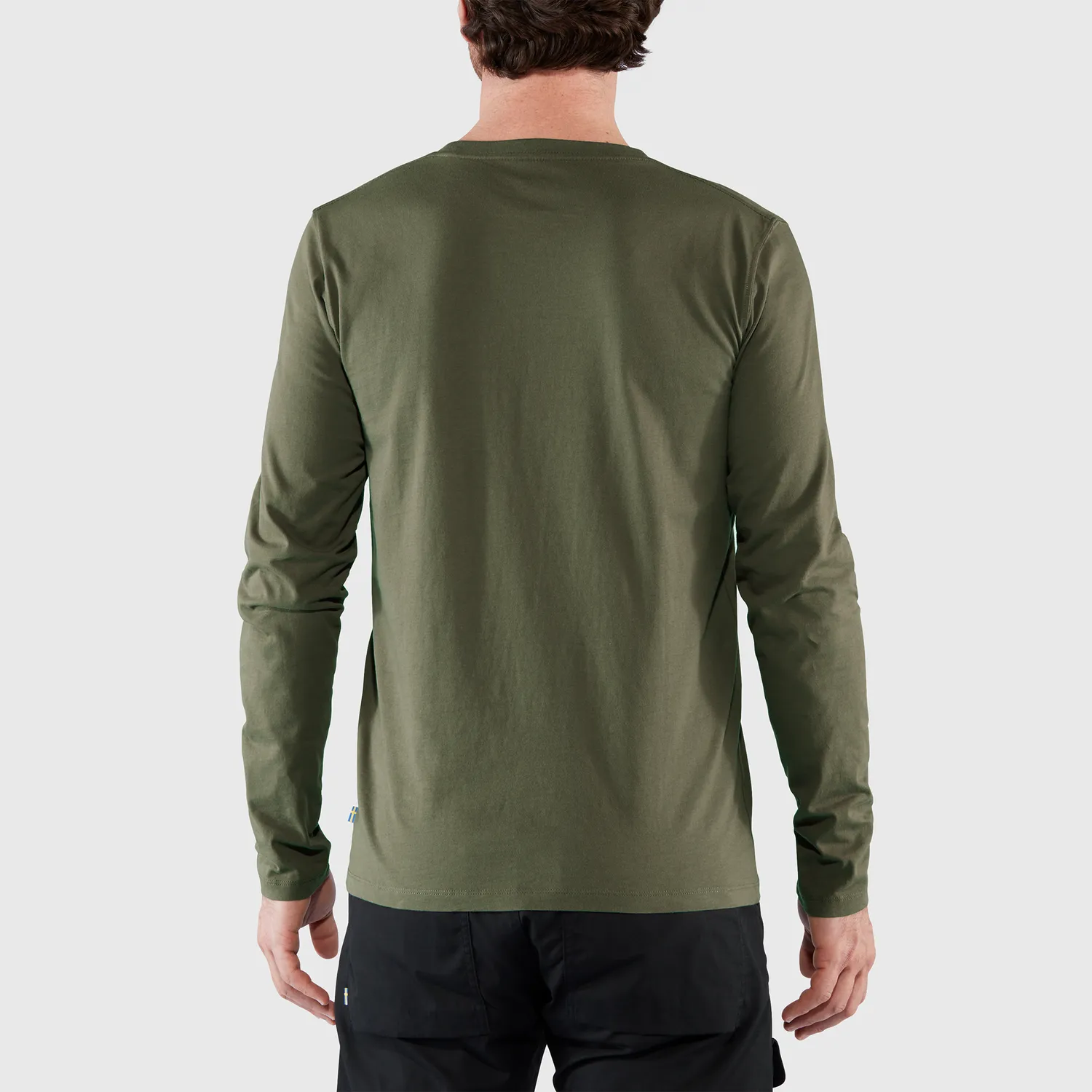 Fjällräven Forever Nature Badge Ls T-shirt Dark Navy | Buy Fjällräven Forever Nature Badge Ls T-shirt Dark Navy here | Outnorth