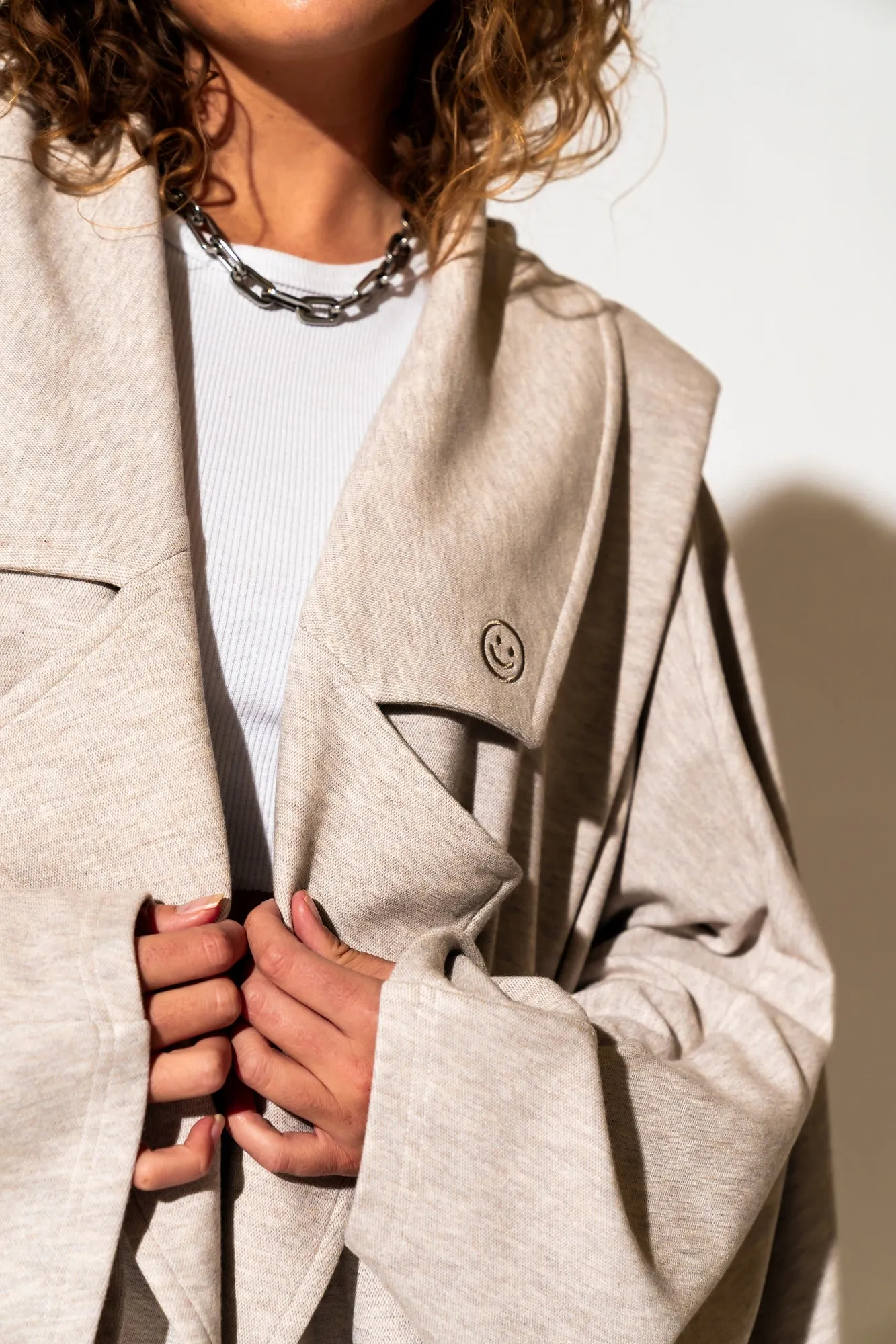 Icon Status Drape Cape in Oatmeal
