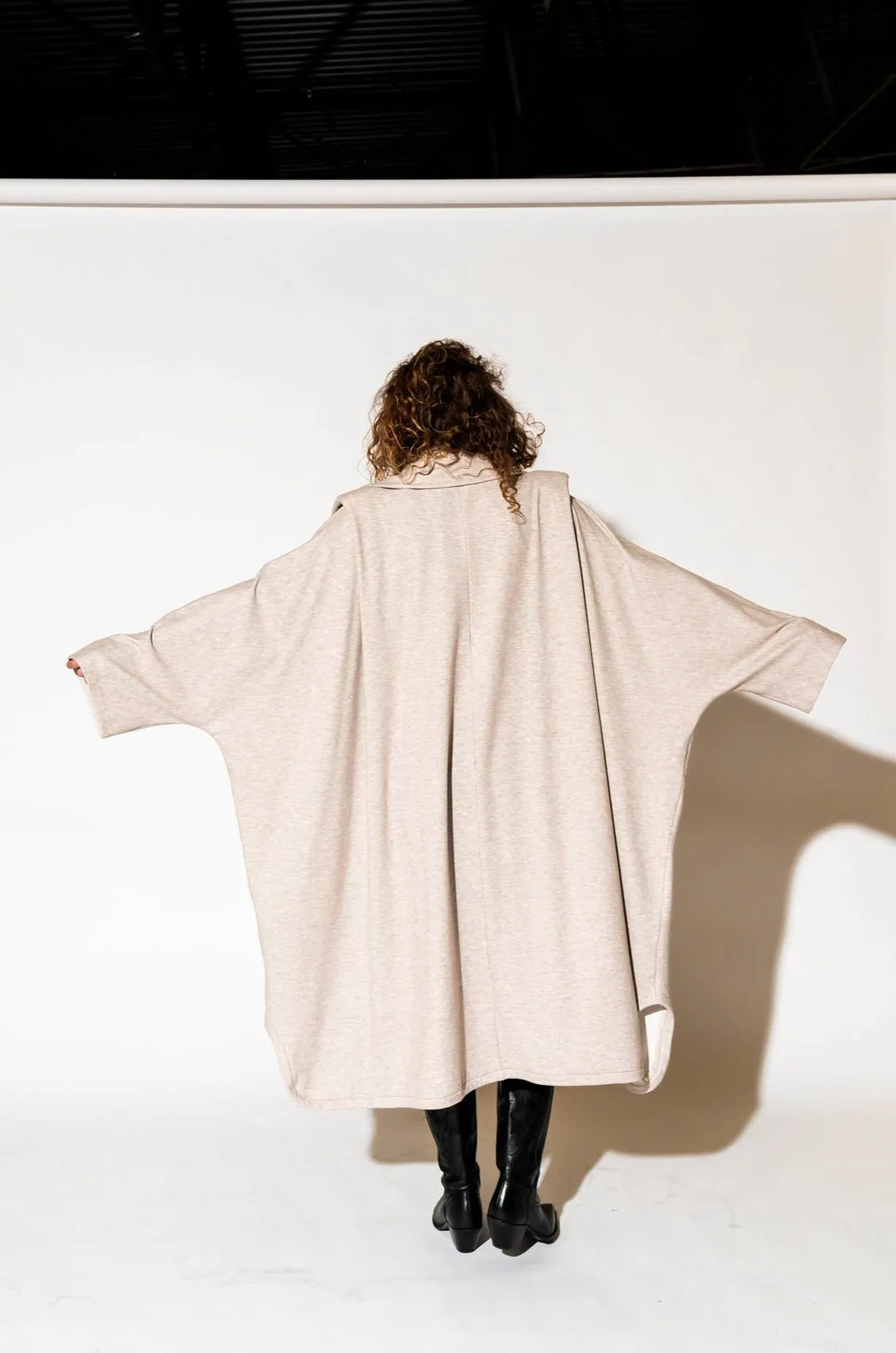 Icon Status Drape Cape in Oatmeal